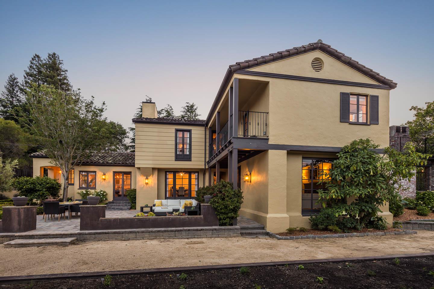 463 El Arroyo Rd Hillsborough