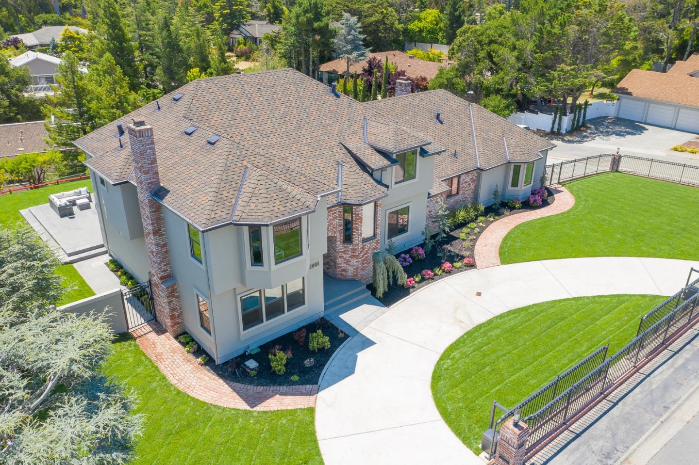 2665 Butternut Dr Hillsborough
