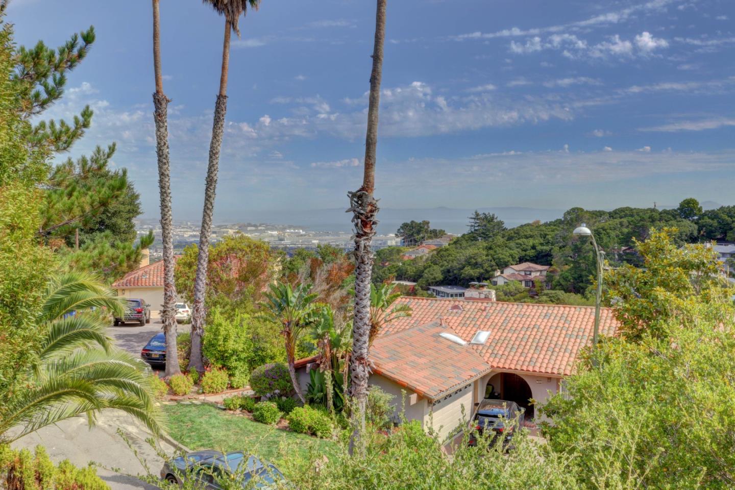 55 Arroyo Seco Millbrae