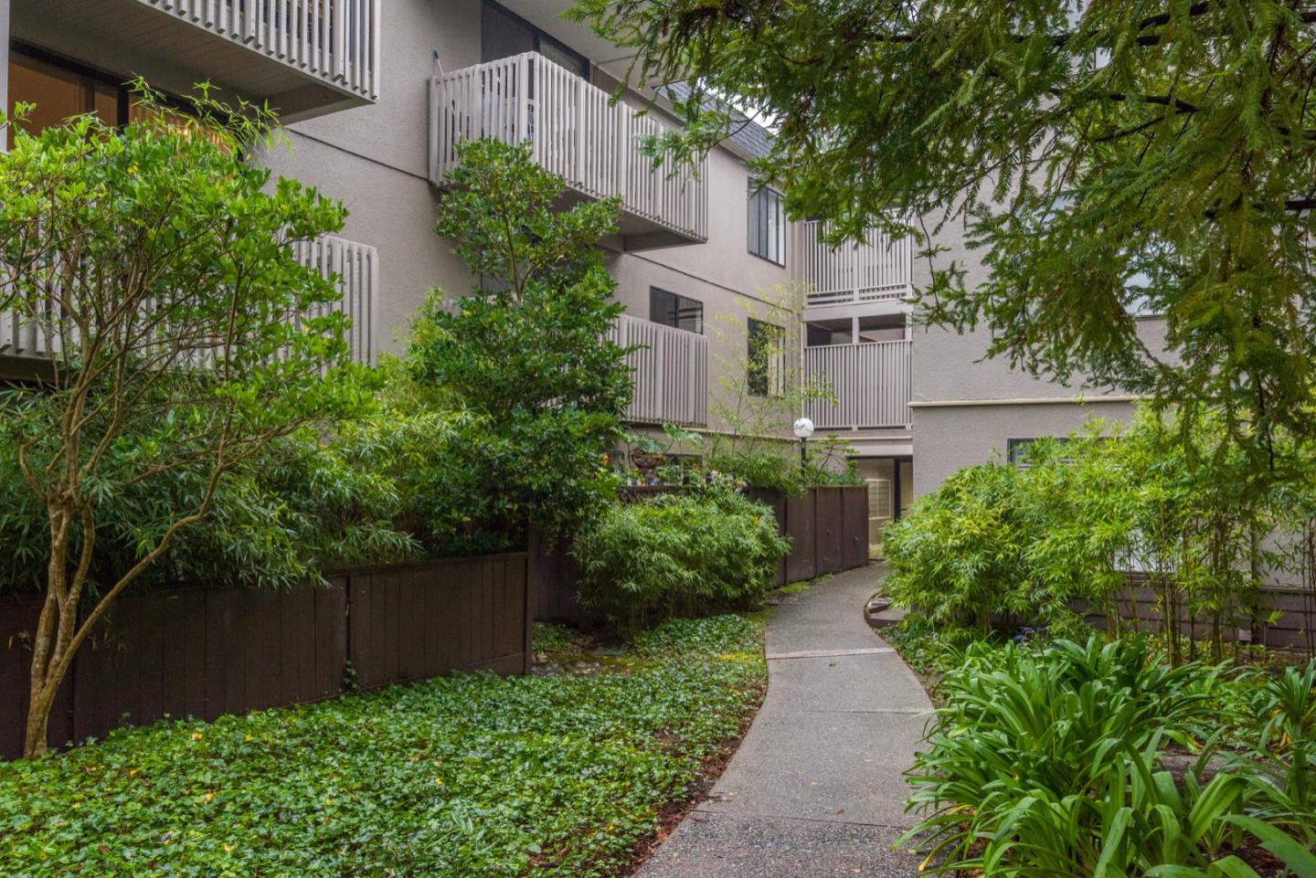 4252 Shelter Creek Ln San Bruno